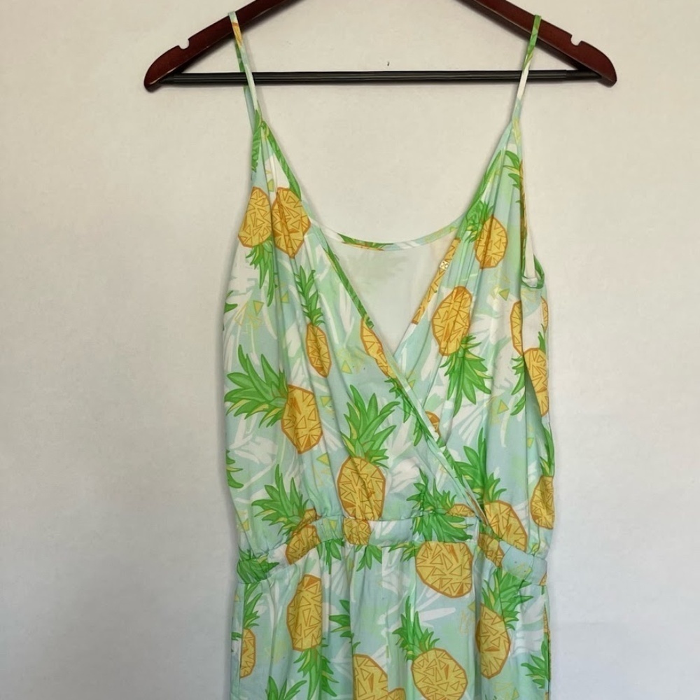 NWT Tipsy Elves Blue Pineapple Fun Summer Romper Spaghetti strap size Medium NEW